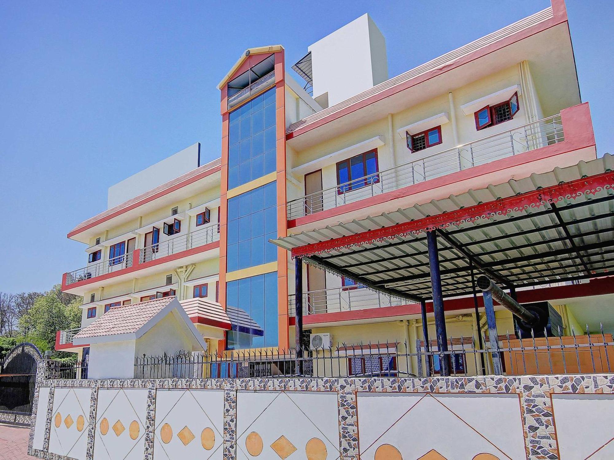 Home 78802 Balaji Bhawan Jhajra Exterior photo
